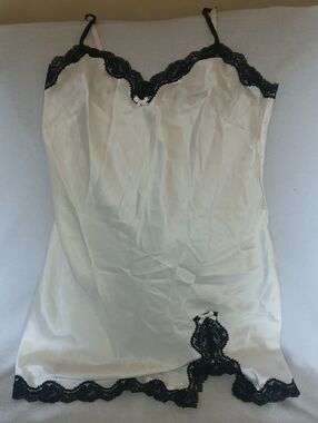 Victoria's Secret Ivory Slip with Black Lace Trim